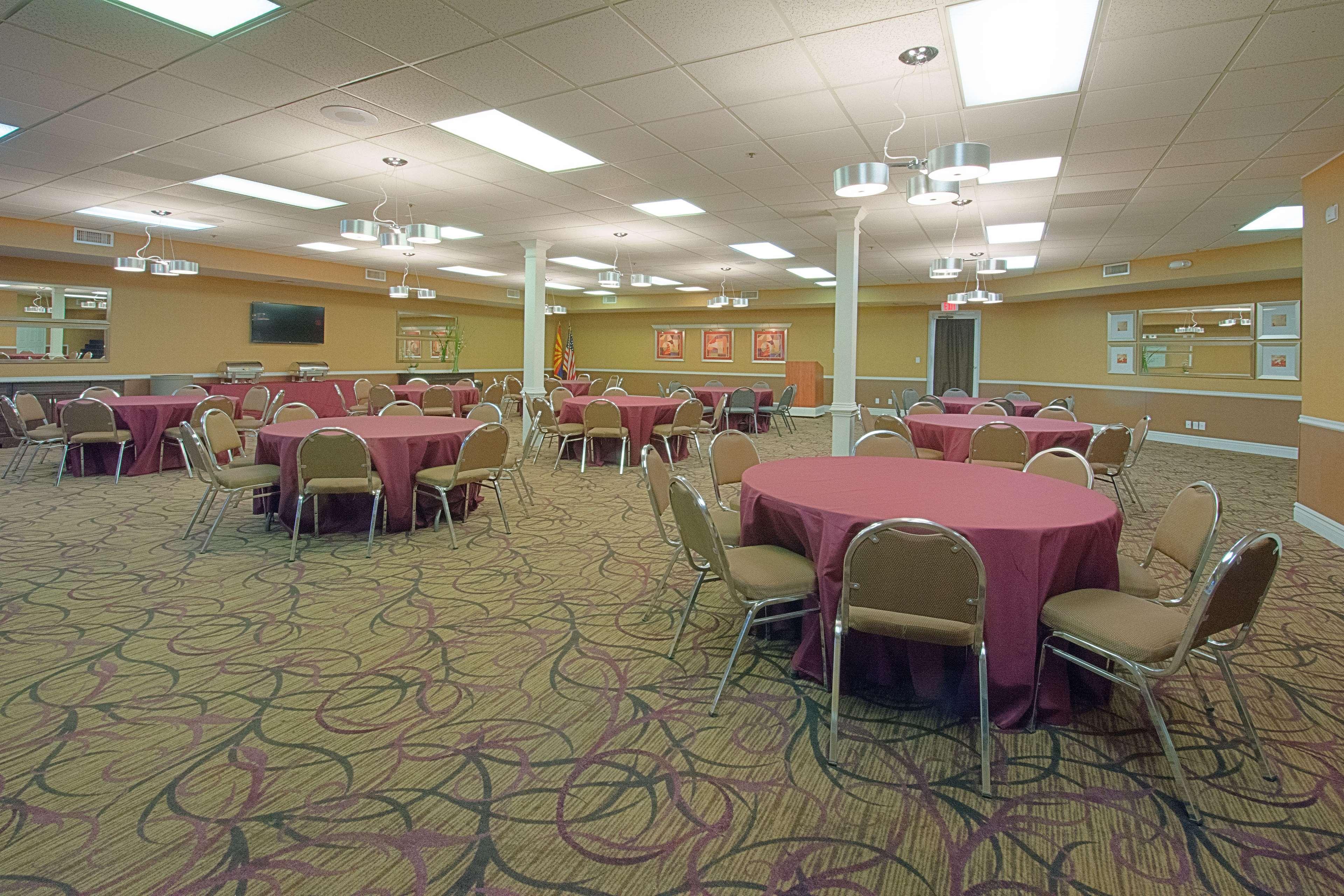 Best Western Yuma Mall Hotel & Suites Екстериор снимка